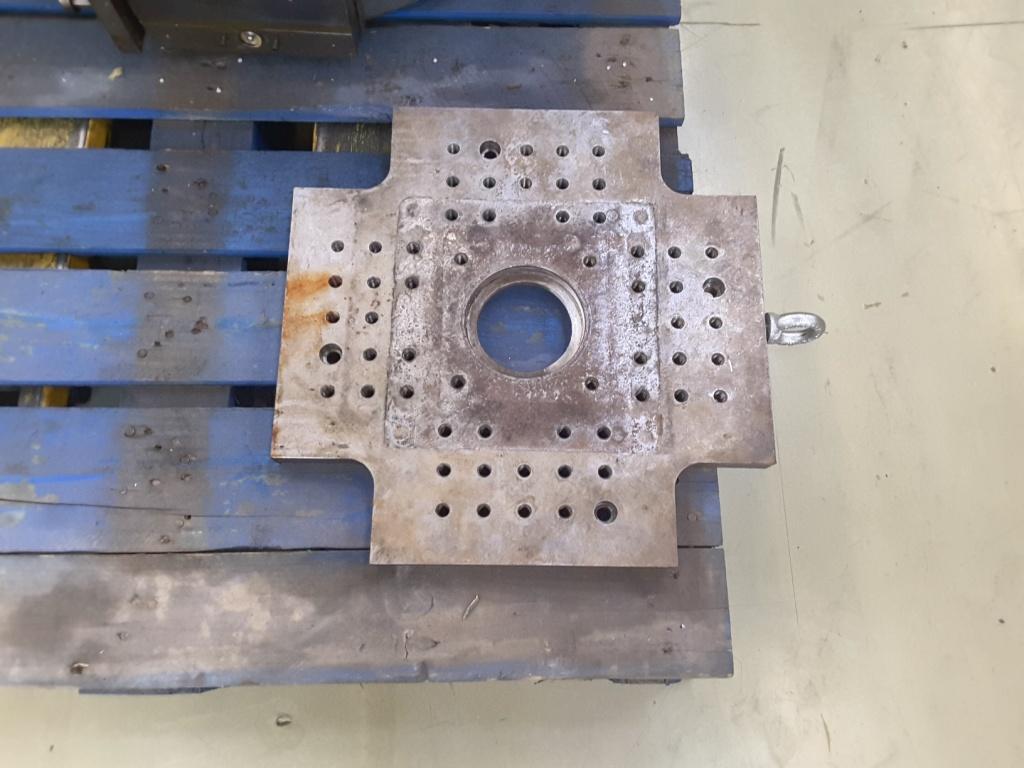 Spacer plates